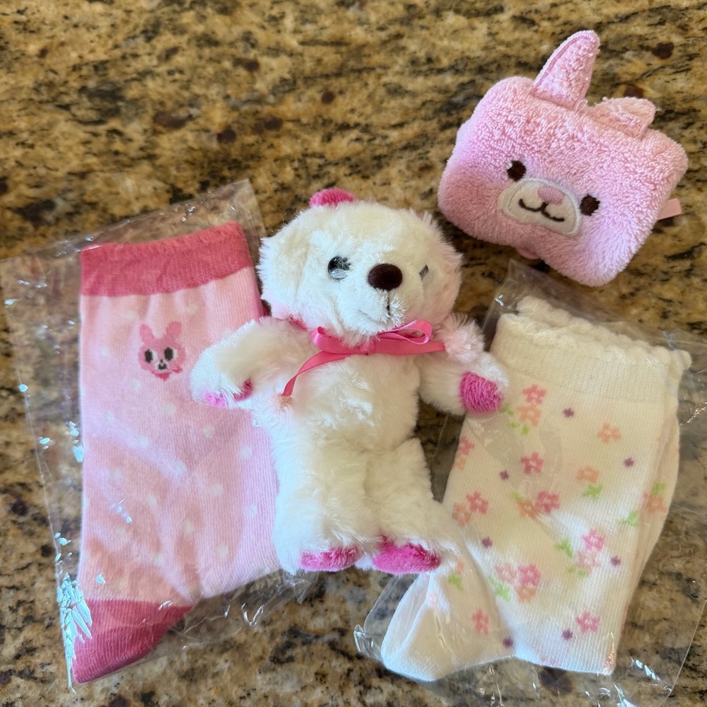 Mikihouse Socks x 2 Pink Bunny Rabbit Plushy Keychain Towel Lot Set Bundle NEW